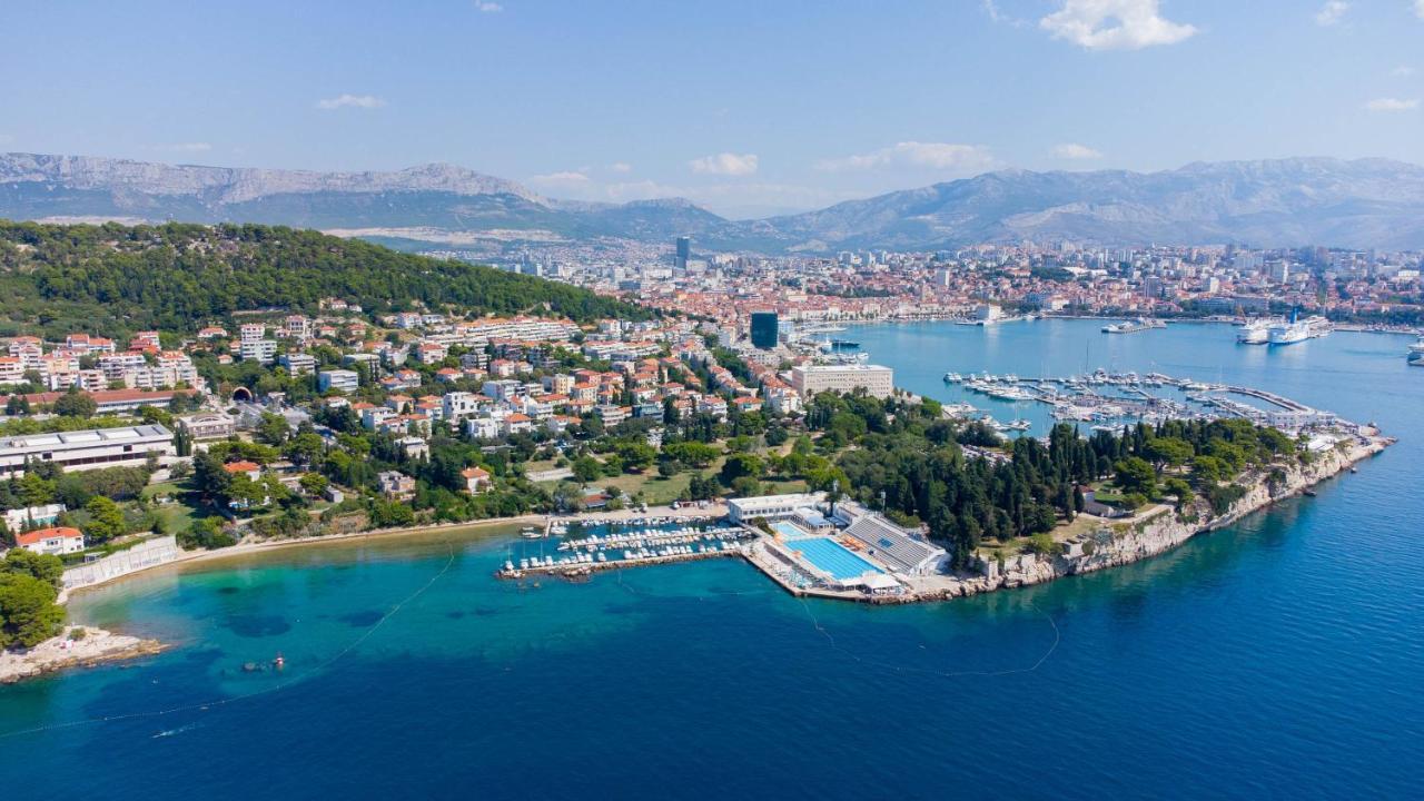 Apartment At Premium Location In 1 Min To Sea *